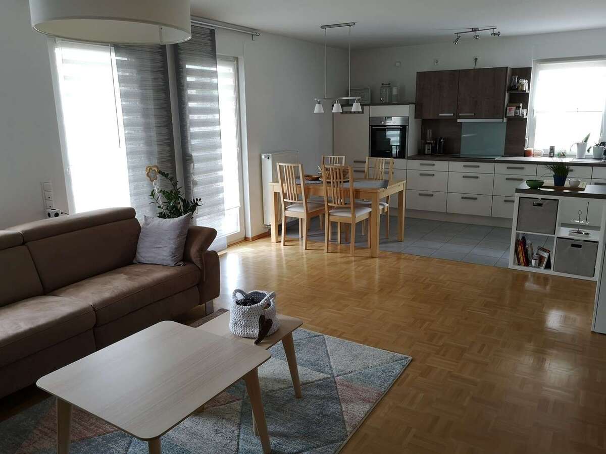 Wohnung zum Mieten in Sennfeld 1.180,00 € 96 m²