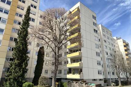 Wohnung zum Kaufen in Stuttgart 310.000,00 € 83 m²