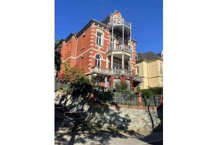 Wohnung zum Mieten in Wiesbaden 2.000,00 € 133 m²