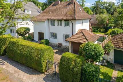 Haus zum Kaufen in Berlin 1.490.000,00 € 232 m²