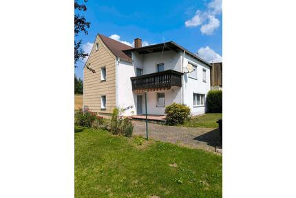 Ansprechendes Haus mit 4 Zimmern in Göpfersgrün (95632 Wunsiedel)