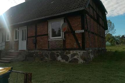 Kleines Doppelhaus mit großem Grundstück - Vellahn