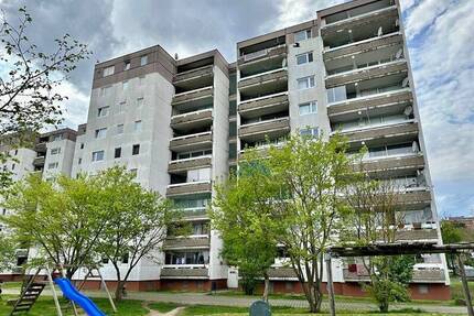 Top gepflegte 2-Zimmer-Wohnung mit großem Balkon & Stellplatz - Dietzenbach