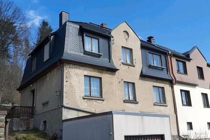 Wohnhaus in super Lage mit großzügigem Grundstück - Grünhain-Beierfeld