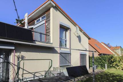 Architektenhaus Haus für 1-2 Parteien mit Traumterasse - Ronnenberg