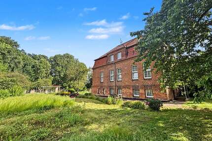 Haus zum Kaufen in Dreetz 290.000,00 € 200 m²