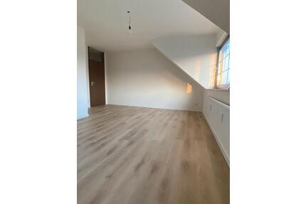 Lichtdurchflutete 2ZKB- Wohnung in SLS -Innenstadt - Eppelborn