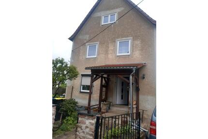 Zweifamilienhaus in naumburg mit Potential - Naumburg (Saale)