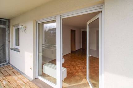 Leipzig-Südvorstadt, frei ab 01.08.! 2 Zimmer, Küche, Bad, Balkon!