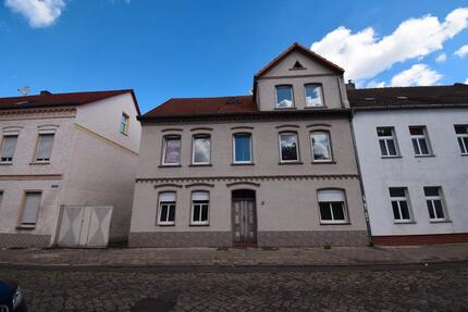 44.500€ Kaltmiete pro Jahr Mehrfamilienhaus in Burg zu verkaufen