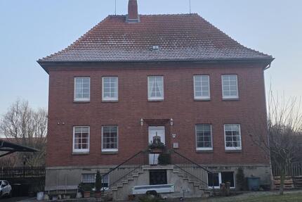 Resthof mit zwei Wohneinheiten und riesiger Scheune - Schladen-Werla