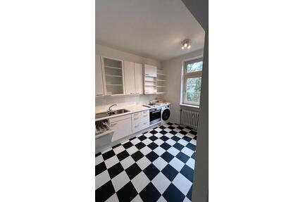 BEFRISTET Helle Wohnung in Altbremerhaus in Schwachhausen - Bremen