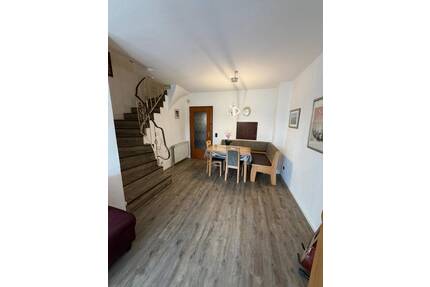 Klein - Fein - Mein Reihenmittelhaus im Märchenviertel in Garbsen mit Garage