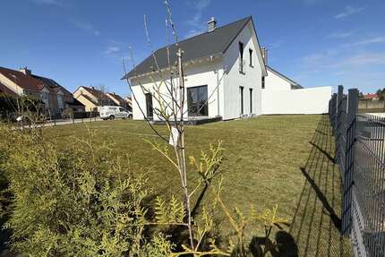 Haus zum Kaufen in Ragow 599.000,00 € 134 m²