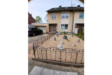 Einfamilienhaus - 370.000,00&nbsp;EUR Kaufpreis, ca.&nbsp; 123,00&nbsp;m&sup2; in Duisburg (PLZ: 47169) Hamborn