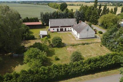 Wohnen in Alleinlage – Haus mit 4.858 m² Grundstück und Weitblick - Grambow