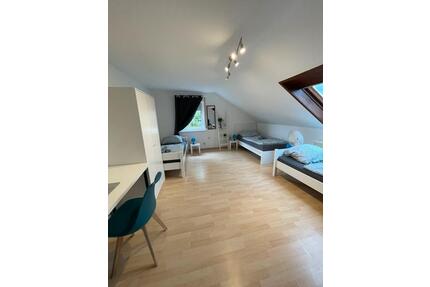 2-Zi Dachgeschosswohnung in Stein 75qm zu vermieten