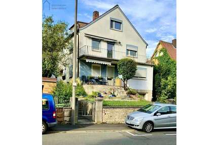 Haus zum Kaufen in Gerbrunn 690.000,00 € 310 m²