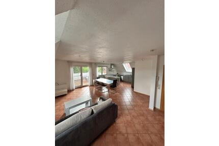 Schöne helle 3 Zimmer-Wohnung mit EBK in Böbingen - Freimersheim (Pfalz)