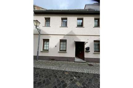 Haus zum Kaufen in Delitzsch 230.000,00 € 152 m²