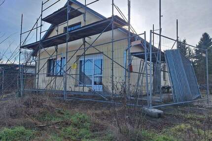 Vielseitige Immobilie mit Entwicklungspotenzial am Schwielochsee!