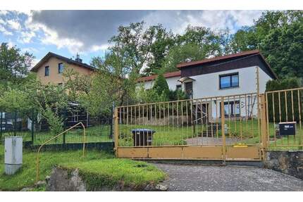 Charmantes Einfamilienhaus mit viel Potenzial in ruhiger Lage - Rudolstadt West