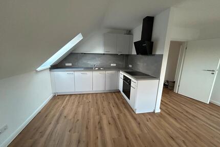 4 Zimmer Wohnung in Tönning Kernsaniert mit Balkon