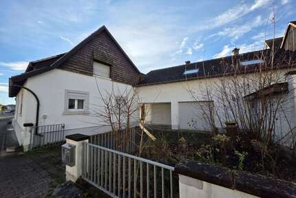 Haus zum Kaufen in Ötigheim 319.000,00 € 175 m²