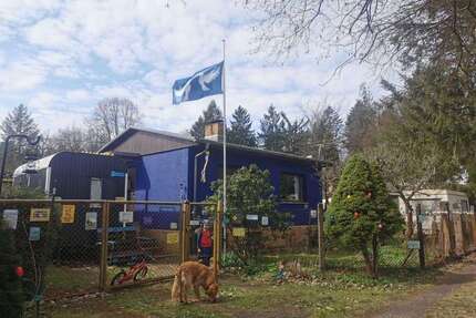 Haus zum Kaufen in Neuhausen 75.000,00 € 35 m²