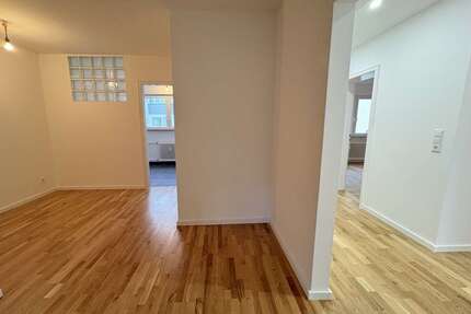 Wohnung zum Kaufen in Stuttgart Wangen 349.000,00 € 73.5 m² - Stuttgart / Wangen