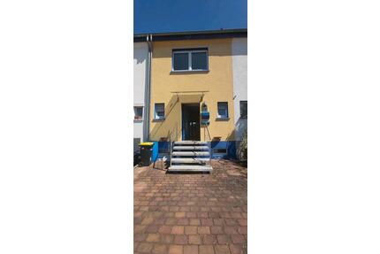 verkaufen Reihenmittelhaus - 375.000,00&nbsp;EUR Kaufpreis, ca.&nbsp; 95,00&nbsp;m&sup2; in Idstein (PLZ: 65510)