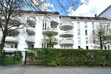 Möblierte 1-Zimmer-Whg. mit TG-Stellplatz HH-Jenfeld (Wandsbek) - Hamburg