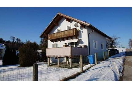 Für Naturliebhaber! Generalsaniertes Zweifamilienhaus Nähe Rattiszell