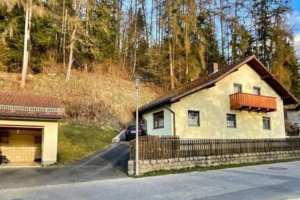 Haus zum Kaufen in Stallwang 179.000,00 € 183 m²