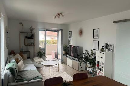 3 Zimmer Wohnung mit Balkon und Dachterasse - Friedberg