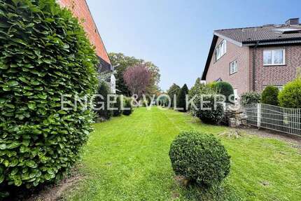 Grundstück zu verkaufen in Moers 185.000,00 € 442 m²