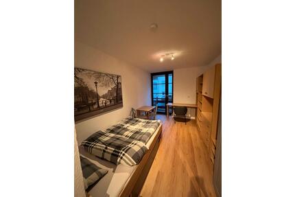 1-Zimmer- Studentenwohnung Eichstätt vollmöbiliert, Balko Uninah - Eckental