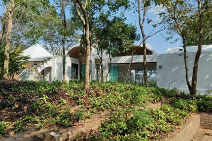 Zwei Häuser naturnah 1 ha Grundstück in Santa CruzBolivien - Kelkheim (Taunus)