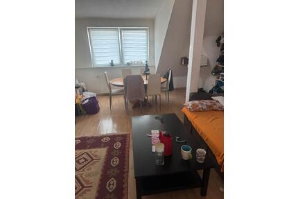 Zu Vermieten Schöne Wohnung 2,5 Zimmer - Gelsenkirchen Gelsenkirchen-Mitte