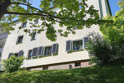 NEU sanierte Altbauwohnung mit Tageslichtbad, Gartennutzung möglich - Chemnitz Sonnenberg