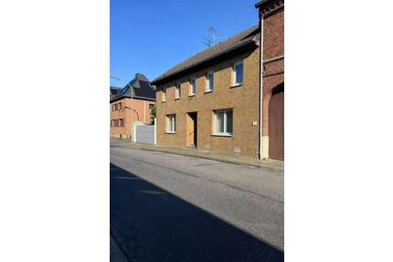 Haus zum Kaufen in Erkelenz 295.000,00 € 144.5 m²