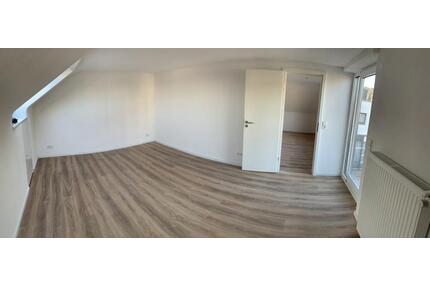 Kernsanierte 3,5 Zi Wohnung - 1.000,00&nbsp;EUR Kaltmiete, ca.&nbsp; 70,00&nbsp;m&sup2; in Esslingen am Neckar (PLZ: 73733) Brühl
