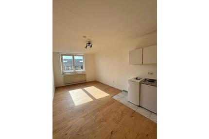 Modernisierte 1-Zimmer Wohnung mit Kochnische in zentraler Lege - Aachen Aachen-Mitte