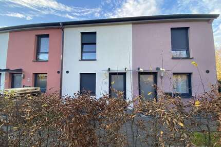 Haus zum Kaufen in Kassel Forstfeld 325.000,00 € 81 m² - Kassel / Forstfeld