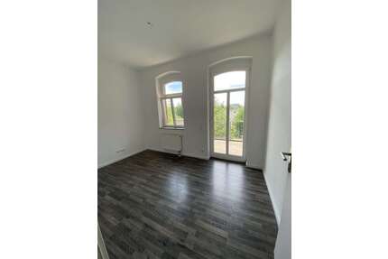 Wohnung zum Mieten in Zwickau 729,00 € 107.22 m²