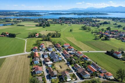 Frühlingsaktion: Süd-Grundstück mit ca. 220 m² genehmigter Wfl. !! - Prien am Chiemsee