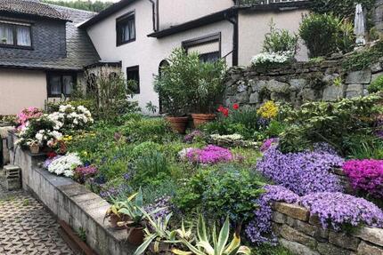 Charmantes Einfamilienhaus mit viel Platz, Glasfaser, Keller - Probstzella