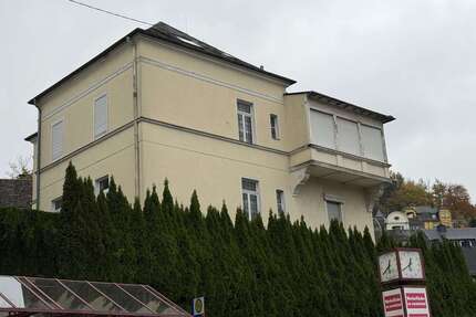 Haus zum Mieten in Idar-Oberstein 2.100,00 € 264 m²