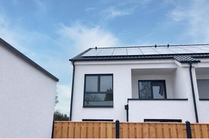 Moderne Neubauwohnung mit separatem Eingang und Balkon in Nordhorn - Erstbezug