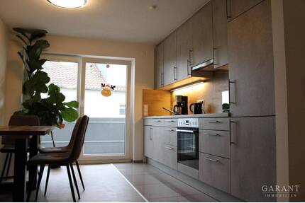 Exklusive, wunderschöne 3 Zimmer-Wohnung mit Balkon u. TG-Stellplatz im schönen Frankenbach - Heibronn